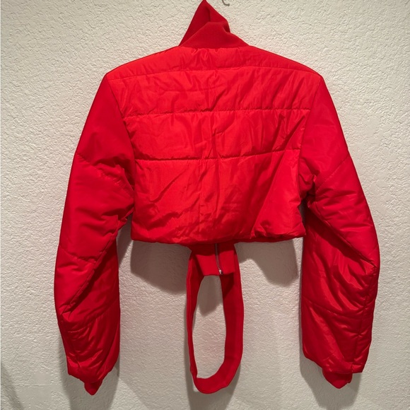 1019 FASHION NOVA RED CROPPED JACKET - Picture 2 of 5
